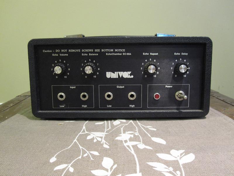 Canadian Vintage Guitar Hunt Vintage 70's UNIVOX EC80 Tape Echo