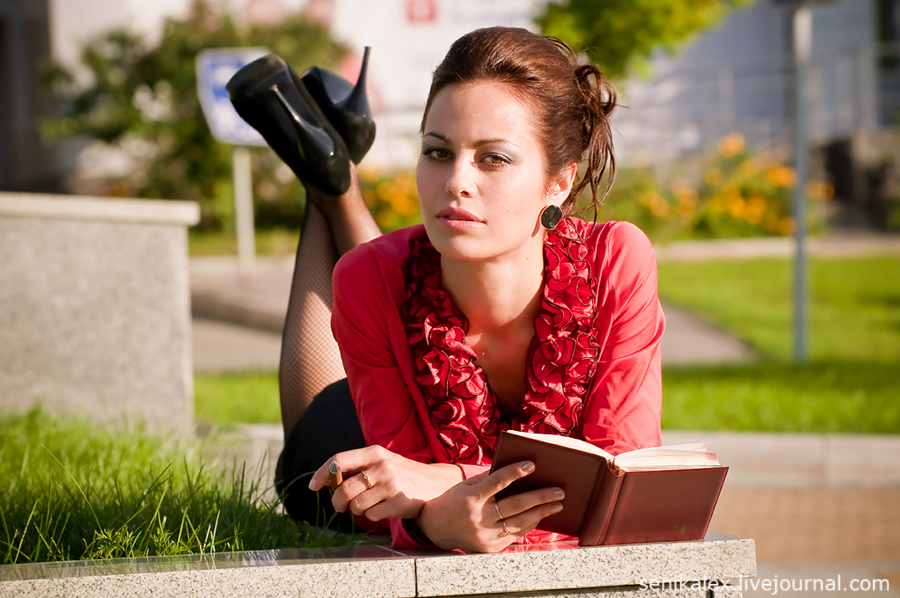 стать самостоятельной женщиной. психолог профессионал. уверенная девушка. обязательные работы девушки. стресс и беспокойство.