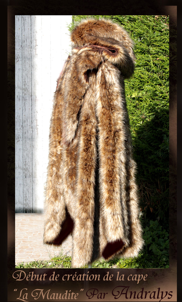 Robes de mari?�e ?� Bordeaux: Cape en fourrure m?�di?�vale fantasy 