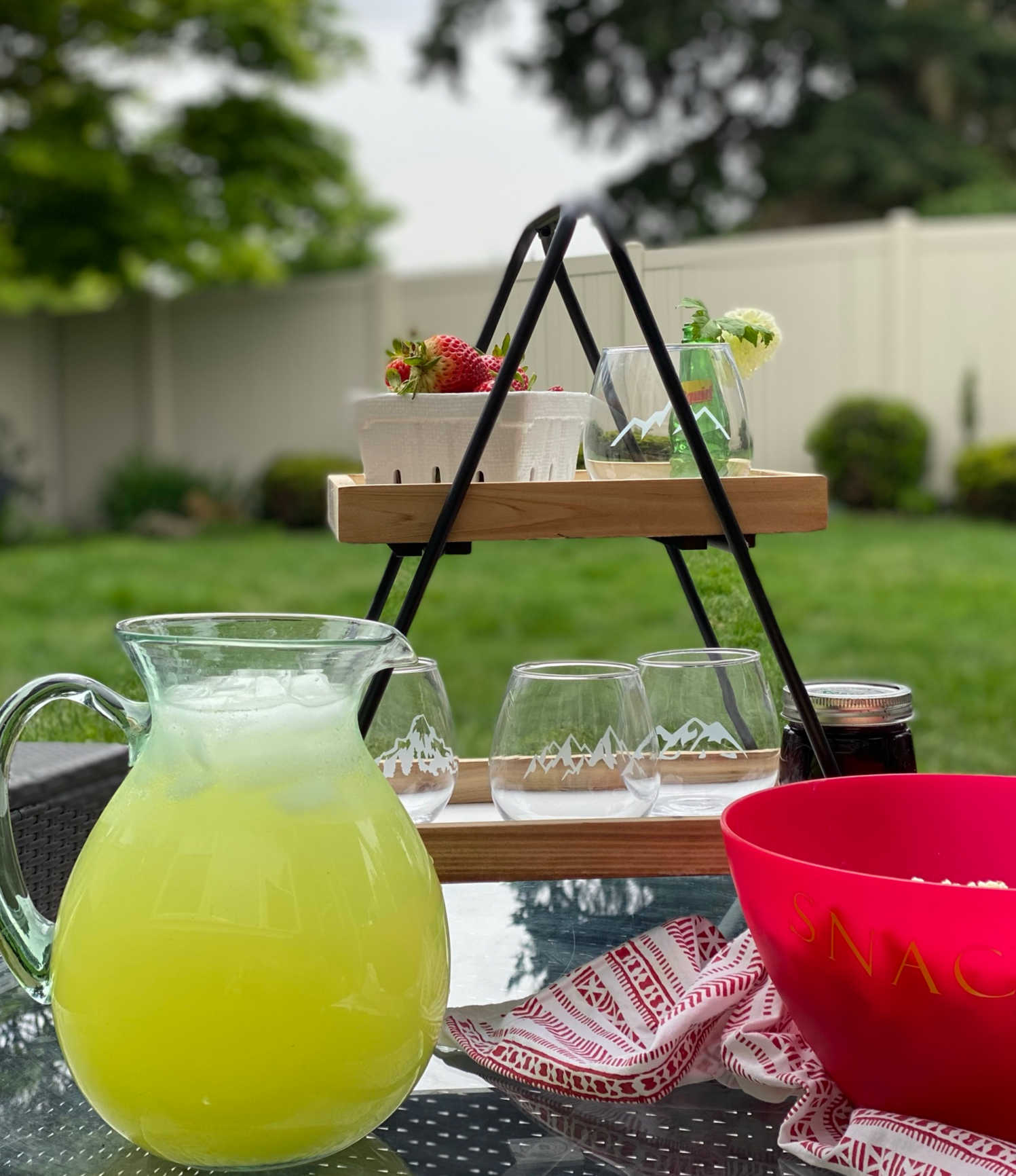 wine glasses using vinyl