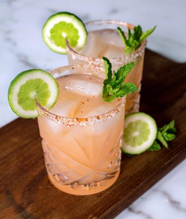 Conoce México COMO PREPARAR BEBIDA PALOMA DE TEQUILA CON TORONJA