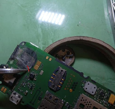Nokia C1 Lampu LCD Mati (Jalur Lampu LCD Nokia C1) Nokia C1 Lampu LCD Mati (Jalur Lampu LCD Nokia C1)