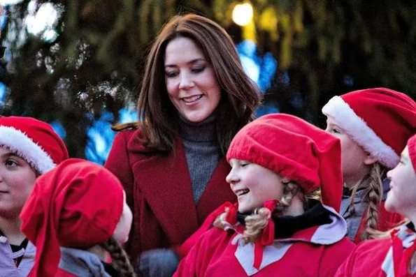 Crown Princess Mary of Denmark leads the lighting of Christmas tree in the 100th year of the tree lighting ceremony at Copenhagen City Hall Square (Rådhuspladsen) in Copenhagen