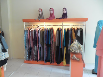 Etalase Display Butik Hijab + Furniture Semarang