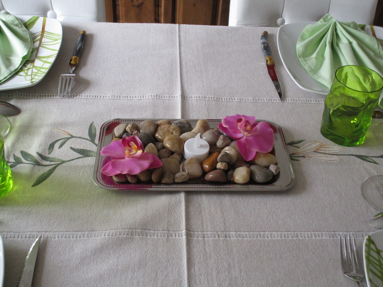 Déco de table à thèmes Une table toute simple et zen