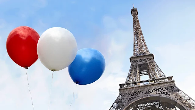 Foto Eiffeltoren in Parijs met ballonnen