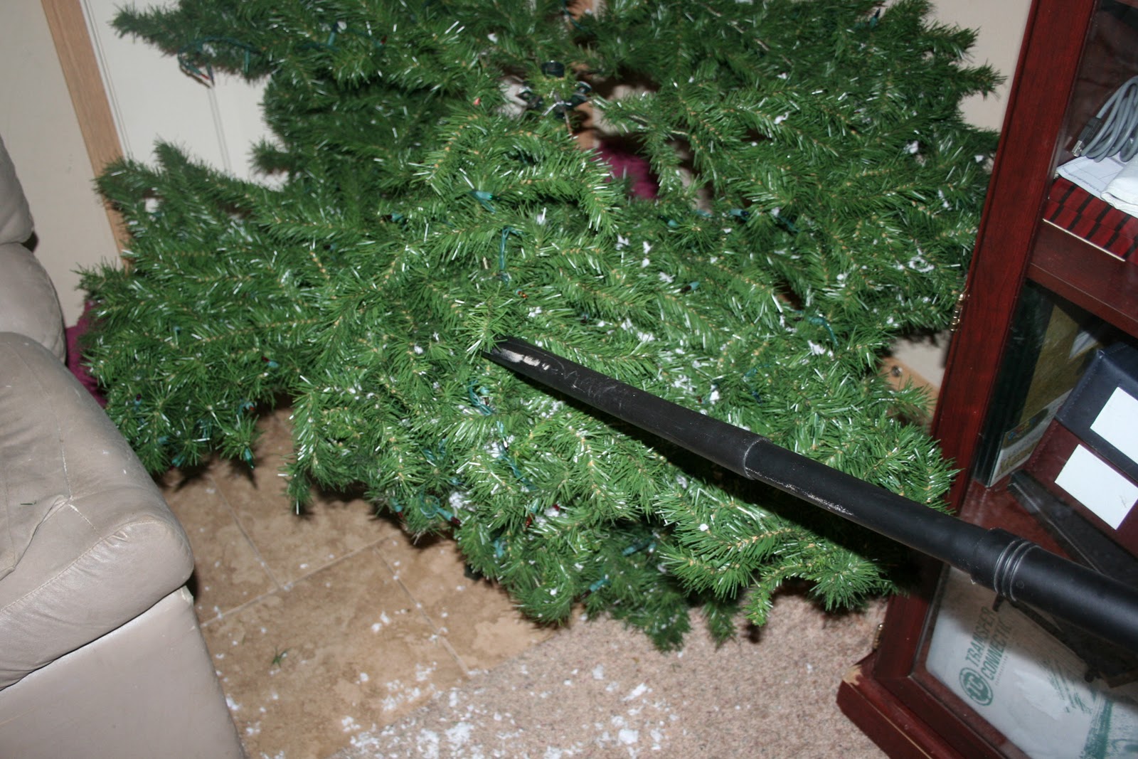 Artificial Christmas Tree Tips My Crafty Zoo