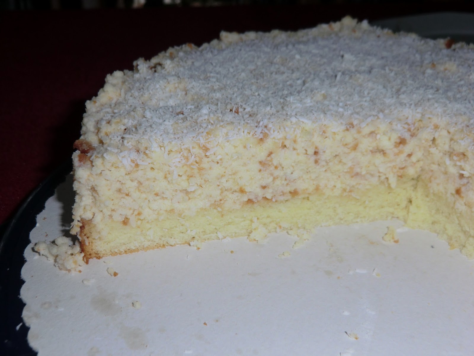 Lenas Sofa: Raffaello-Torte