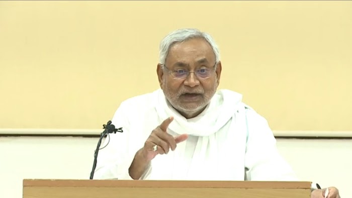 मुख्यमंत्री नीतीश कुमार ने की बिहार की जनता से अपील, कहा- मास्क जरूर लगाएं और सोशल डिस्टेंसिंग का पालन करें।।