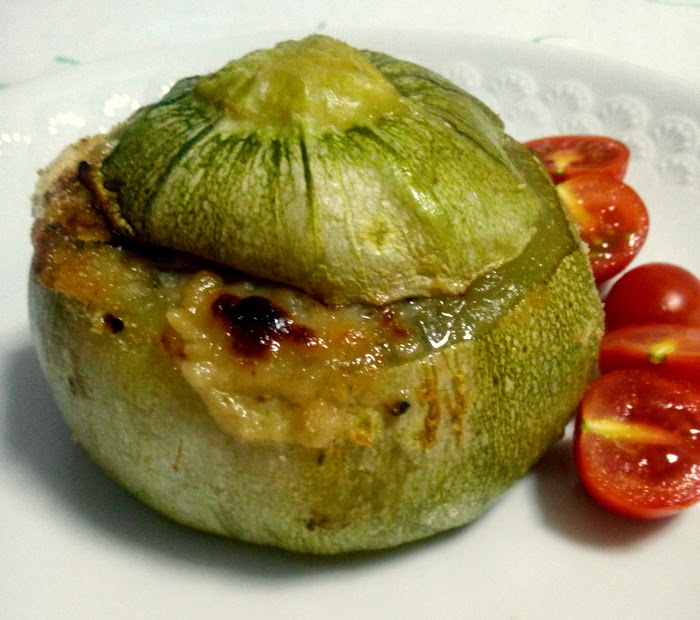 zucchine tonde con ripieno vegetariano