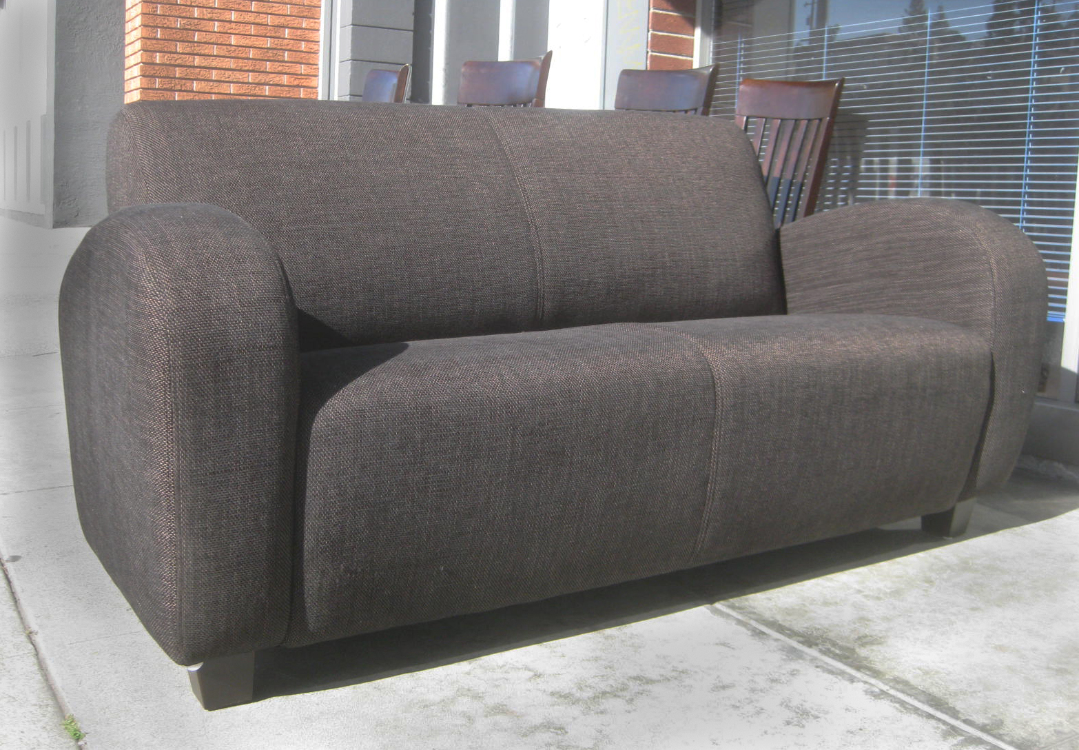 UHURU FURNITURE & COLLECTIBLES SOLD Fast Sofa 200