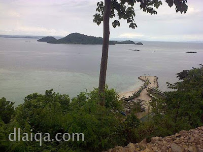 pemandangan indah dari atas bukit (2) pemandangan indah dari atas bukit (2)