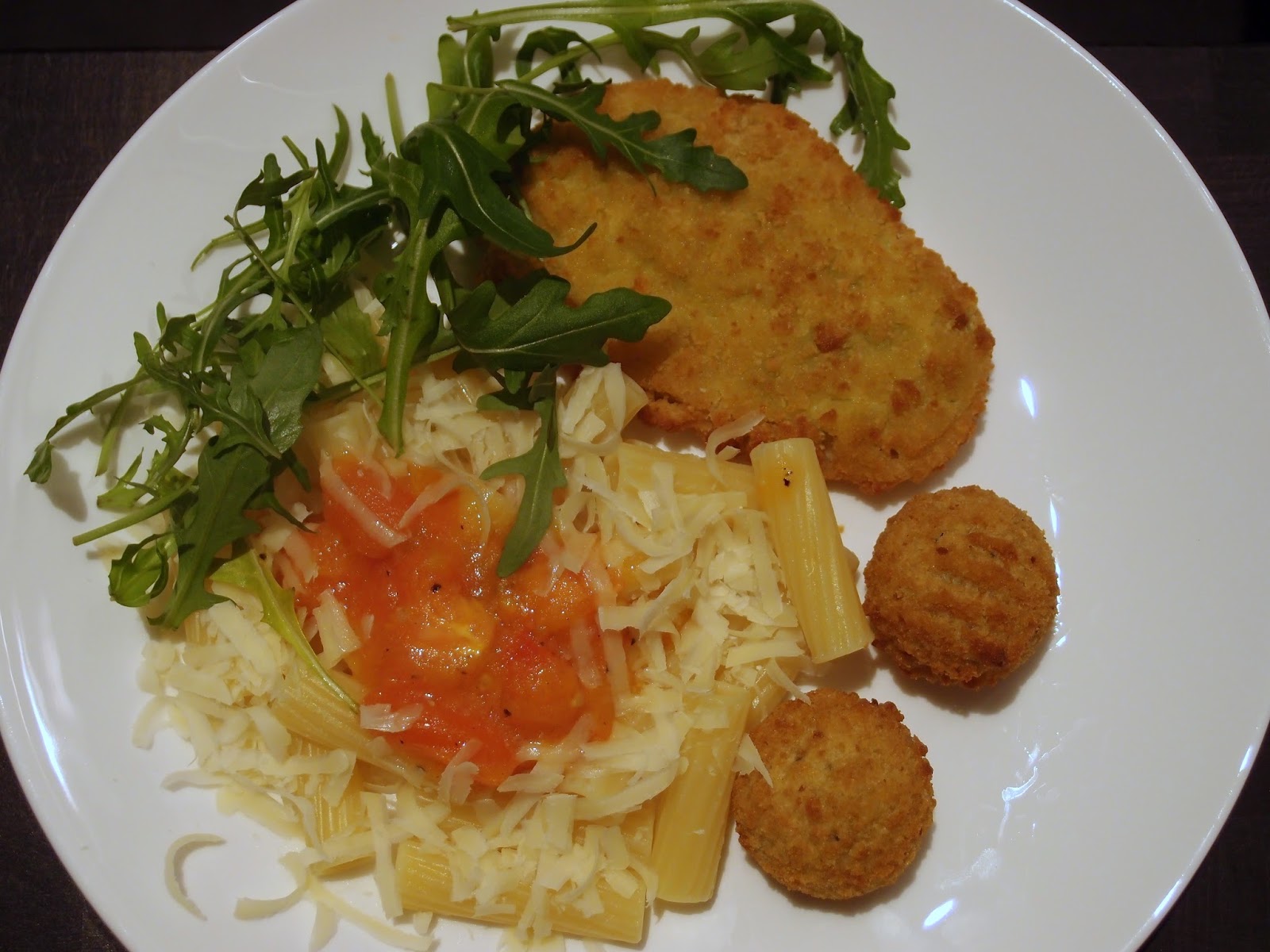 The VegHog Quorn Escalopes in 4 meal variations