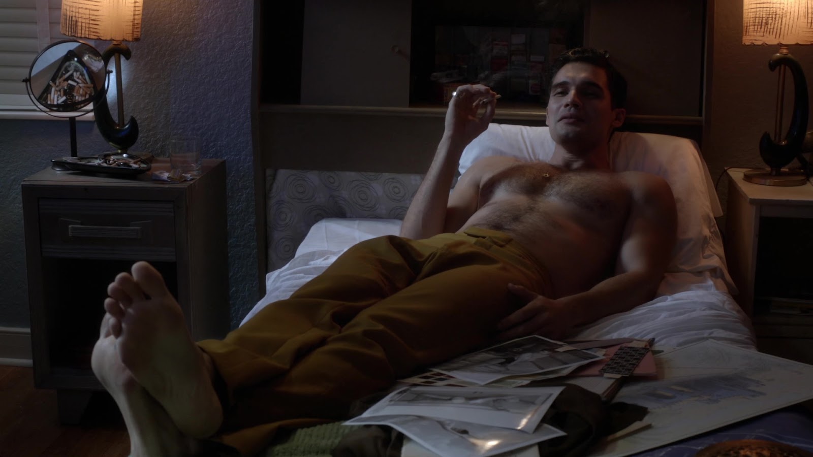 Steven Strait shirtless in Magic City 2-07 "...And Your Enemies Closer...
