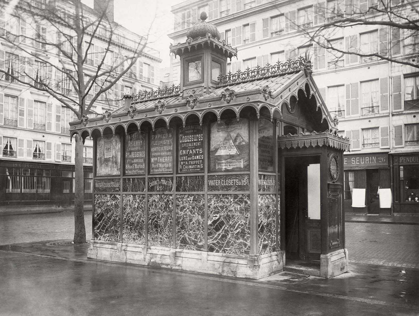 pissoir vintage public urinals paris