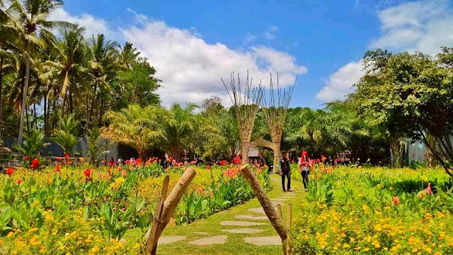 10+ Spot Foto di Dira Park Ambulu Terbaru @https://www.diraparkambulu.com/ 10+ Spot Foto di Dira Park Ambulu Terbaru @https://www.diraparkambulu.com/