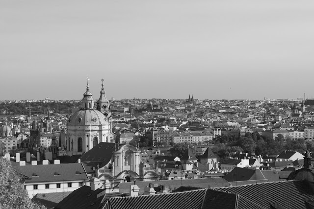 Mustavalkoisia muistoja Prahasta 23 Mustavalkoisia muistoja Prahasta 22