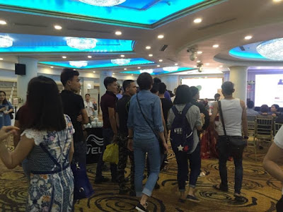 THẦY TRÒ LỚP AB THAM DỰ HỘI THẢO MÀU NHUỘM WELLA TẠI HÀ NỘI