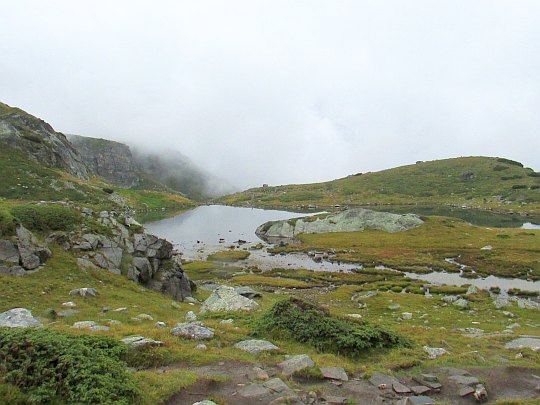 Jezioro Botaniczne (bułg. Езеро Трилистника).