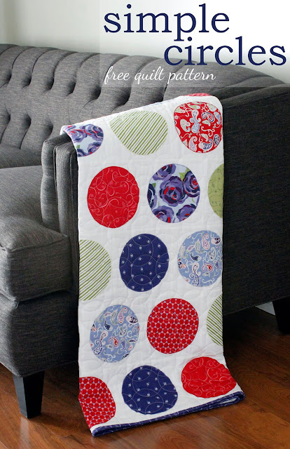 Simple Circles free quilt pattern from A Bright Corner