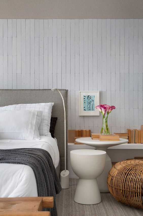 CRIADOS - UM APOIO MAIS QUE NECESSÁRIO