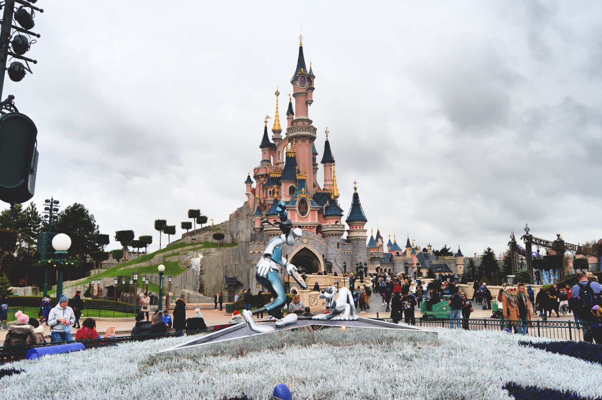 Playdays And Runways Disneyland Paris At Christmas Ten Things I Missed In