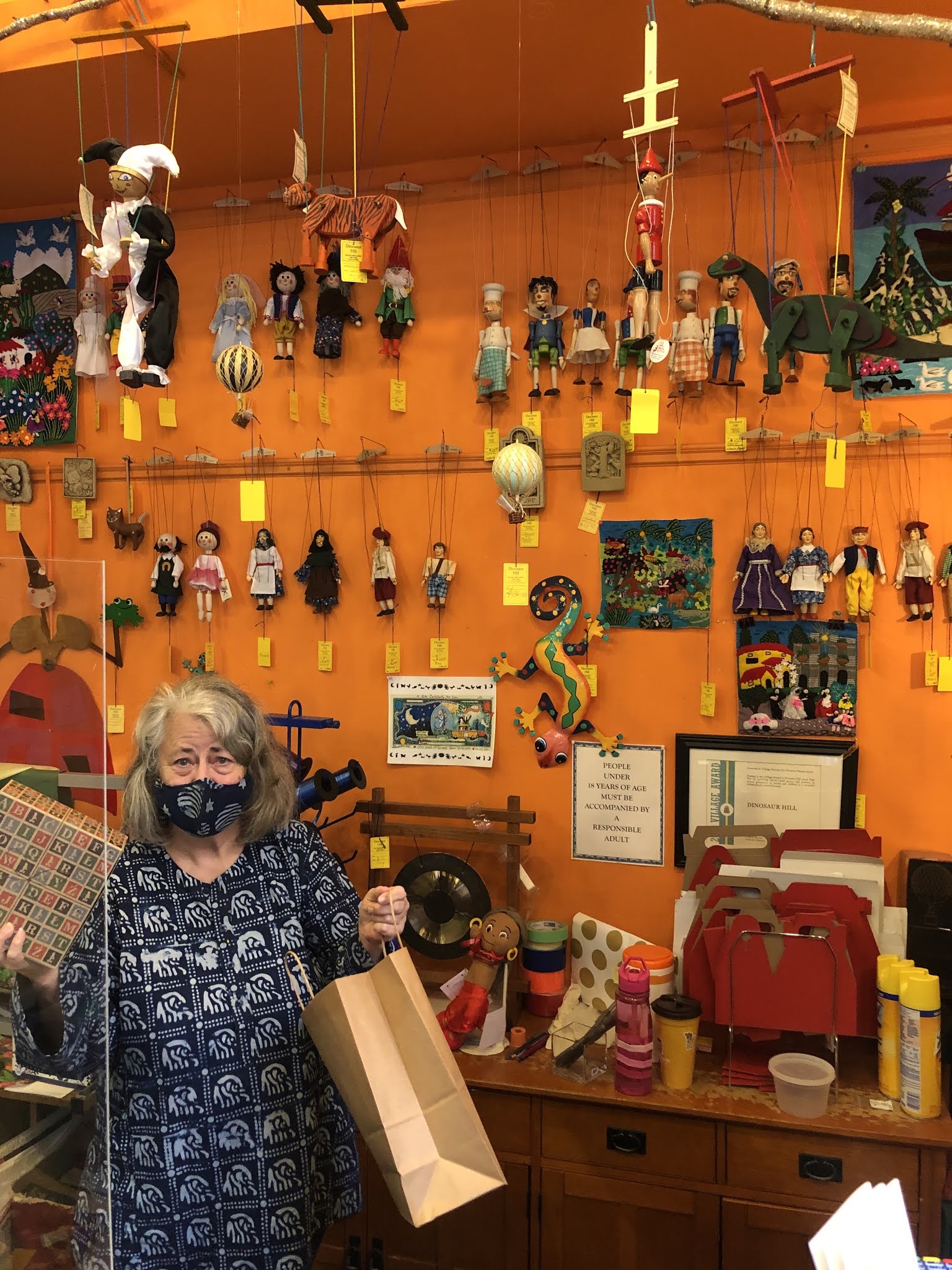 dinosaur erector set