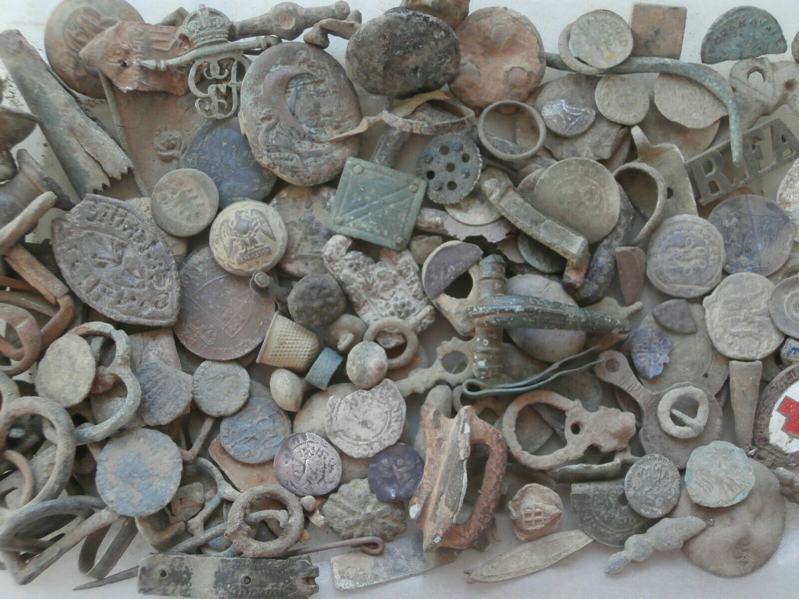 Portable Antiquity Collecting and Heritage Issues UK Metal Detecting