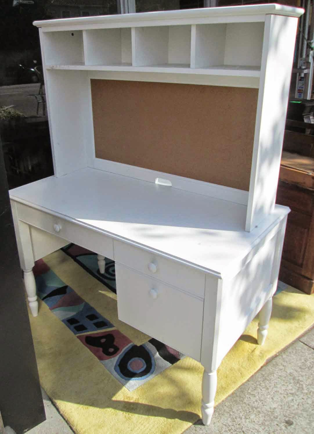 UHURU FURNITURE & COLLECTIBLES SOLD White Desk with Hutch 95