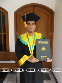 Baju Wisuda Paud