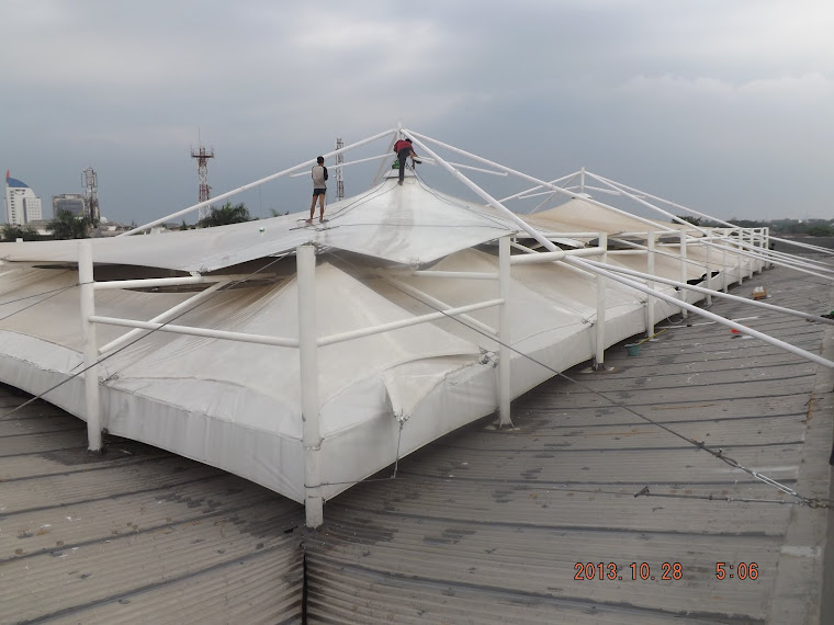 tenda kanopi mengunankan membrane dan atap tenda membrane