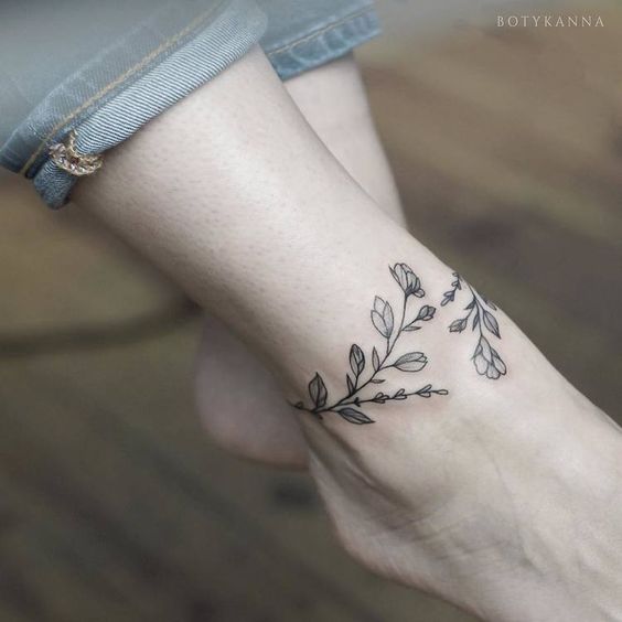 17 Hermosos diseños de tatuajes para el tobillo de una chica ~ Belleza