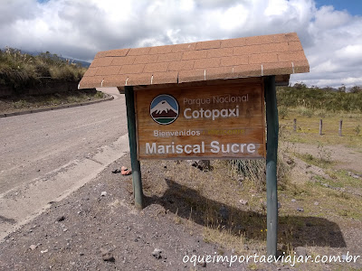 Entrada para o parque do vulcão cotopaxi