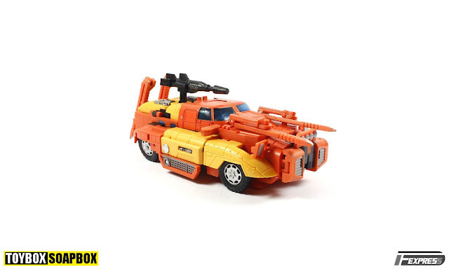 masterpiece sandstorm car