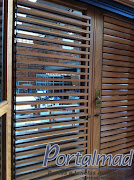 Todas as matérias primas utilizadas na fabricação das portas e janelas são .