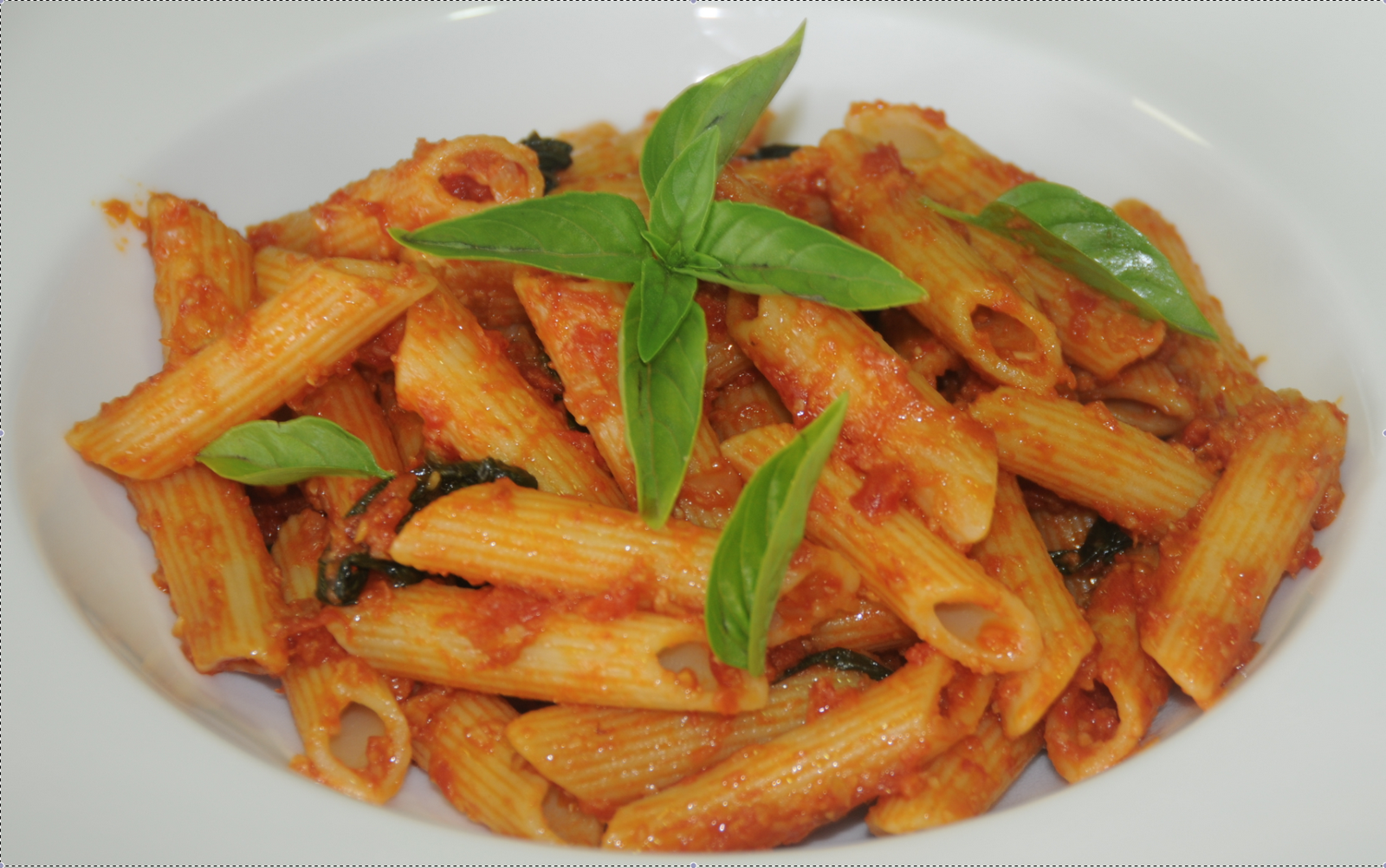 Living on Pulse Pasta with Rich Tomato Herb Sauce