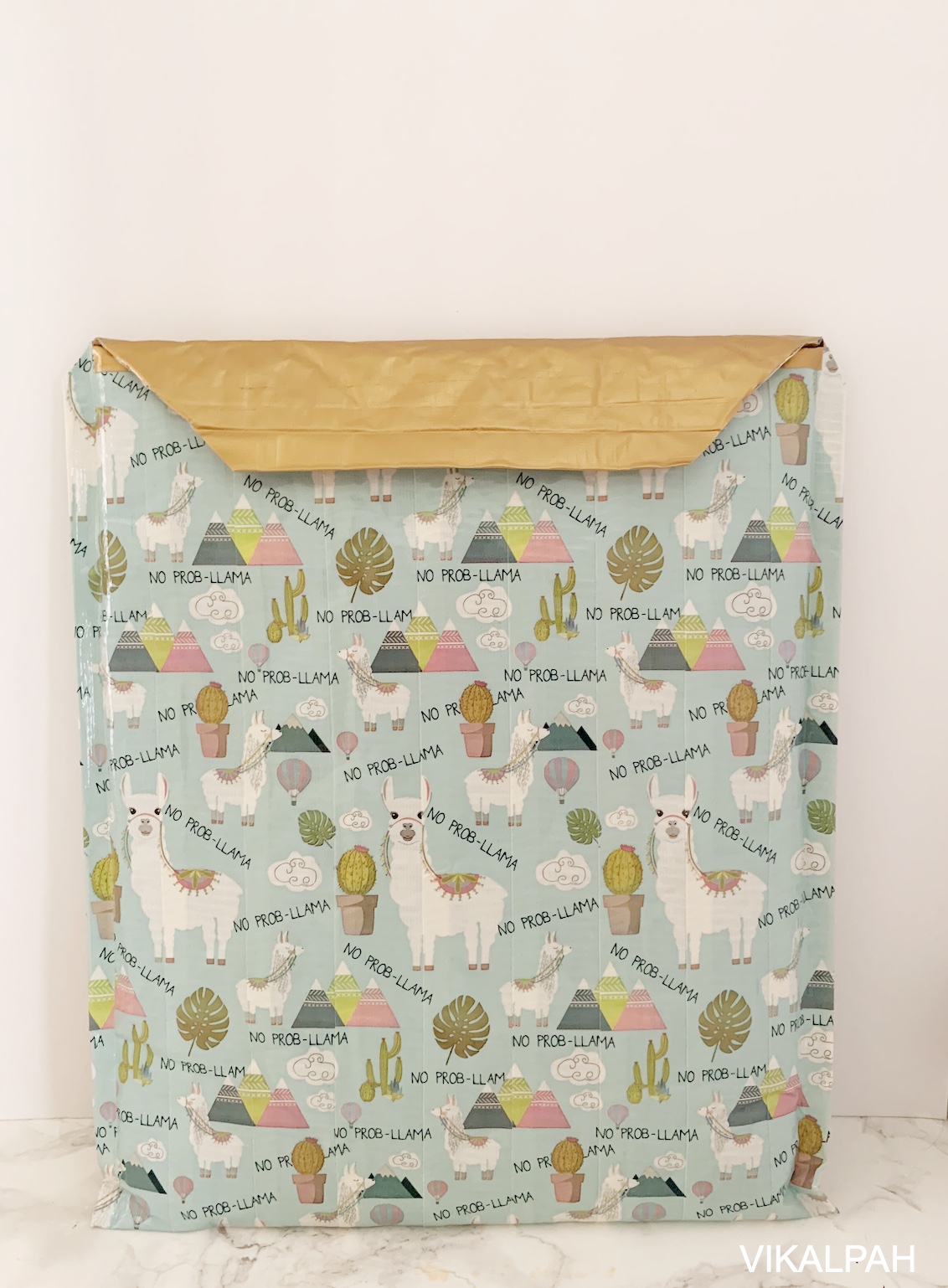 Vikalpah How to make a laptop cover from Bubble mailer Bubble mailer