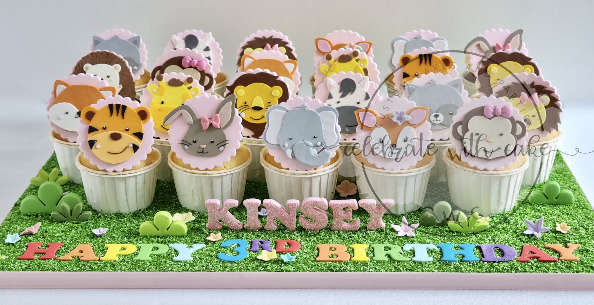 Celebrate with Cake!: Cute Dinosaur customised Cupcakes