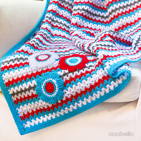 VStitch striped crochet baby blanket Anabelia Craft Design blog