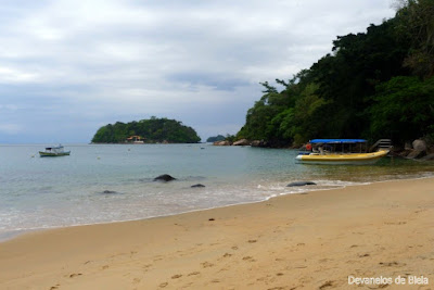 Passeio de barco em Paraty - Praia Vermelha