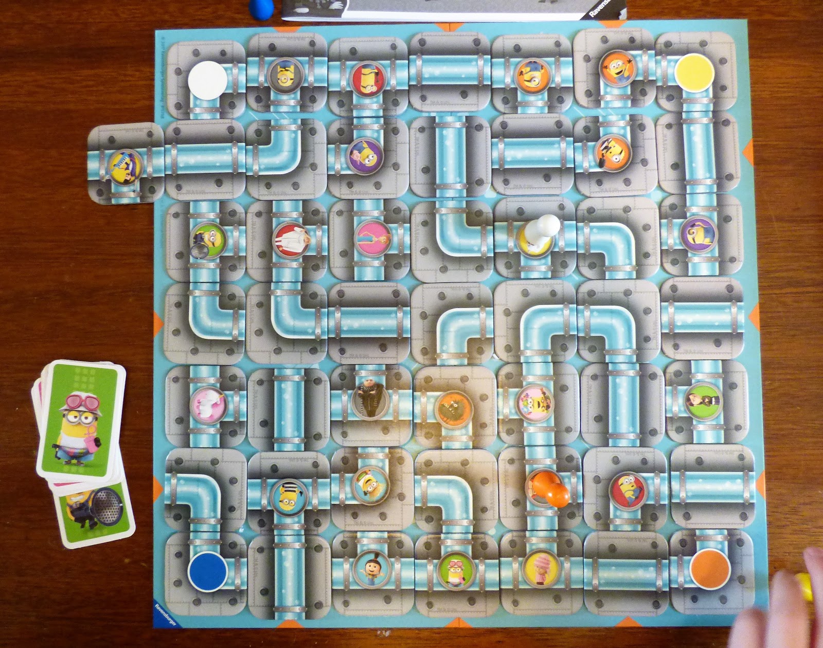 Chez Maximka Despicable Me 3 Labyrinth board game from Ravensburger