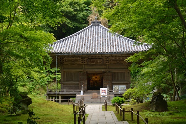 วัดเอนสึอิน (Entsuin Temple) @ www.tohokukanko.jp