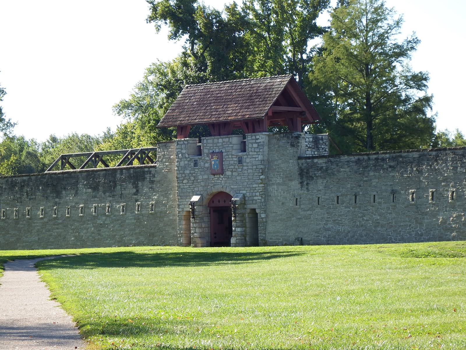 The Digital Research Library of Illinois History Journal™ Fort de