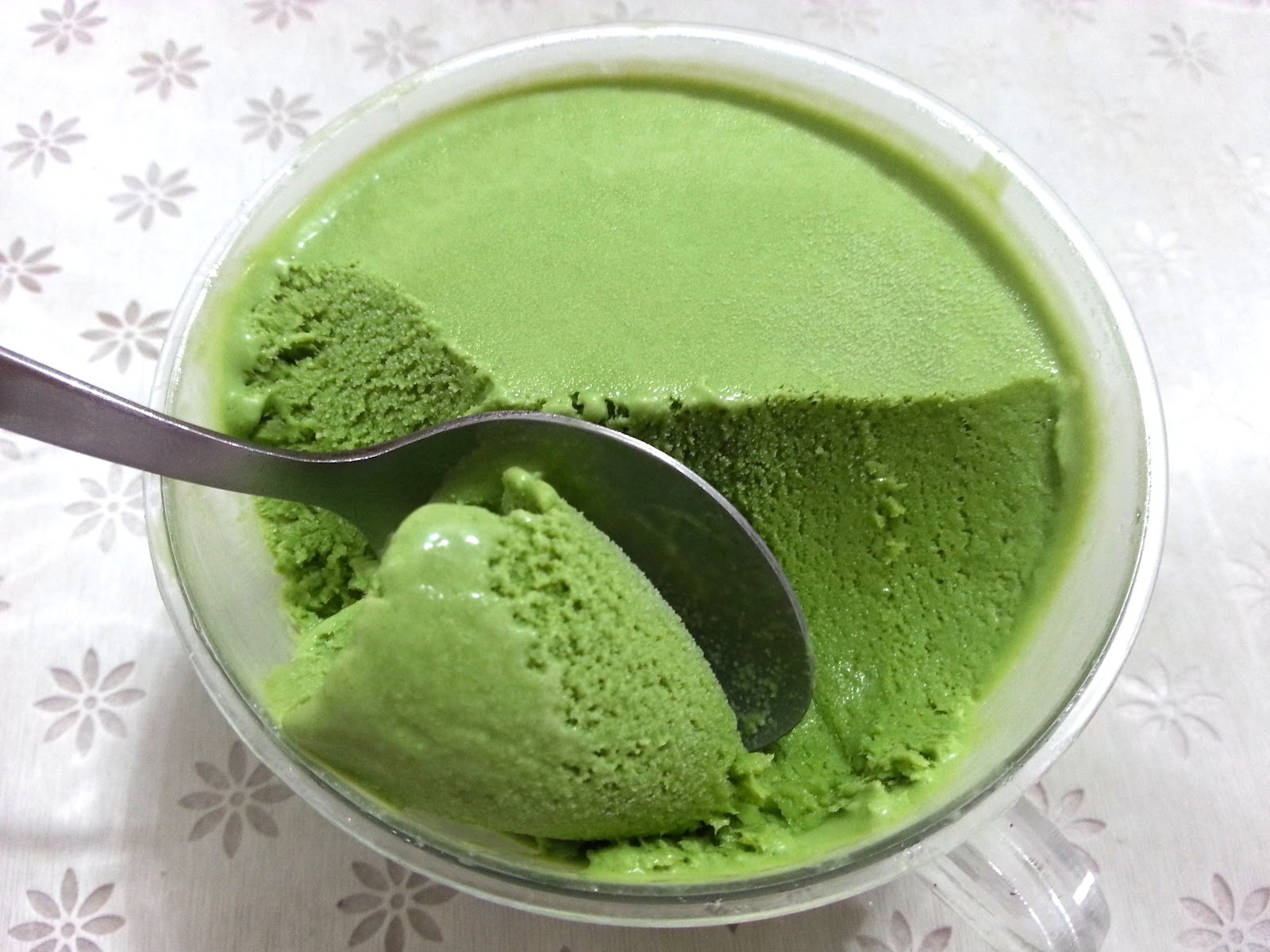 NaNa LOvEs BaKiNg/ CoOkiNG Matcha Ice Cream