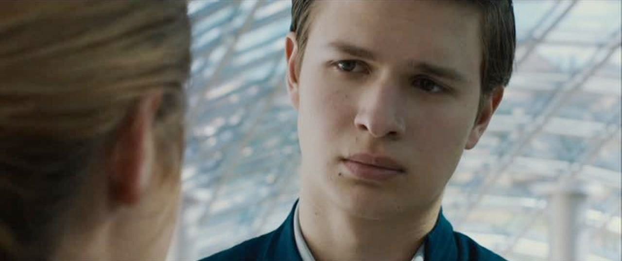 Movie And Tv Cast Screencaps The Divergent Trilogy 01 Divergent 2014 Directed By Neil Burger