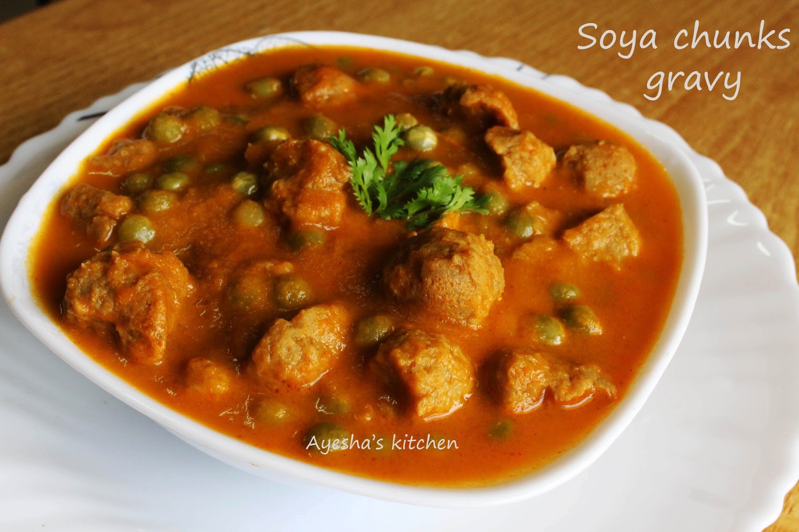 SOYA CHUNKS RECIPE SOYA MATAR GRAVY / SOYA BEANS CHUNKS GRAVY