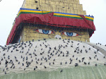 Stupa de Bodnath : le regard de Bouddha représente la conscience de chacun.