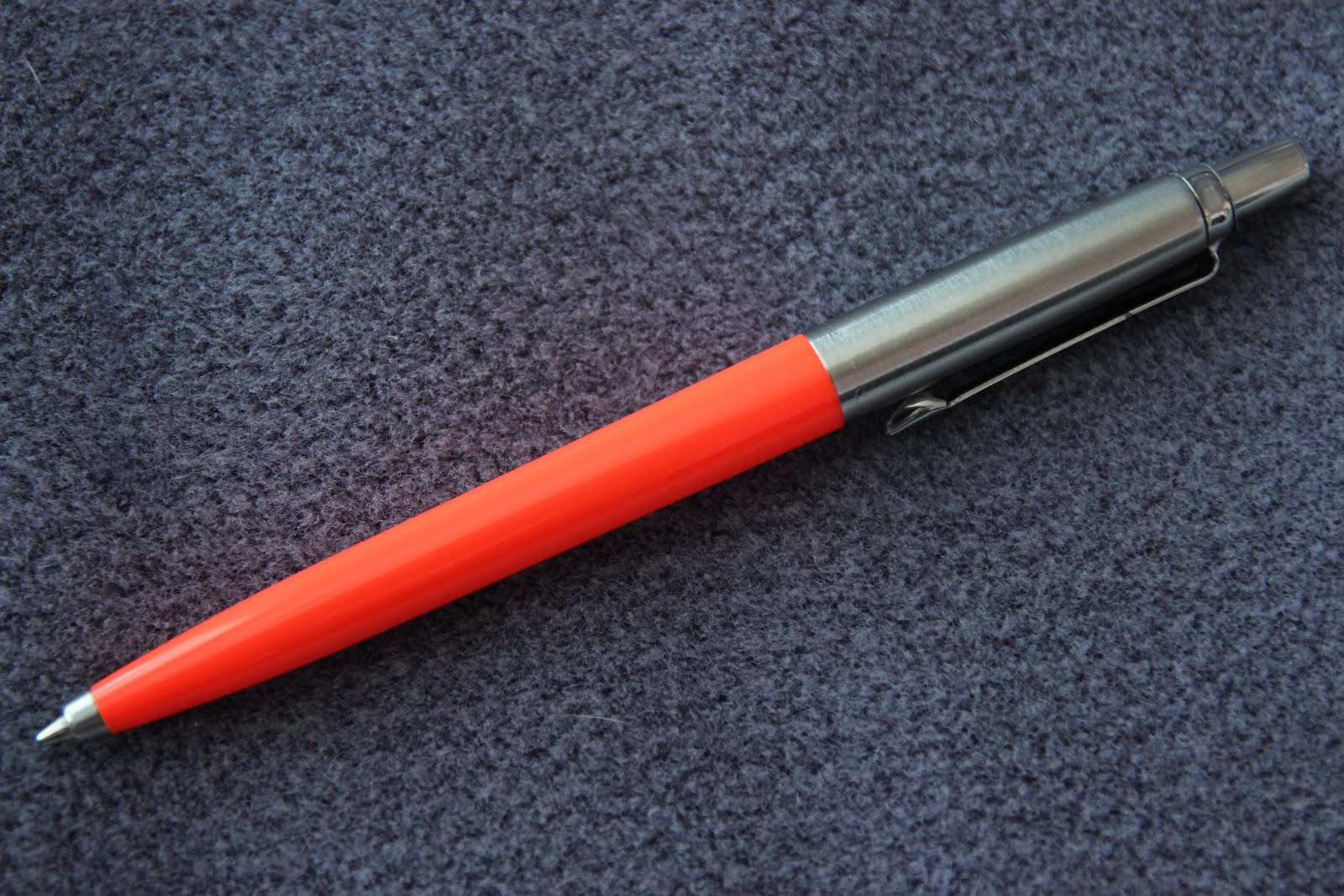 knifegirlAlly Parker Jotter Pen Review