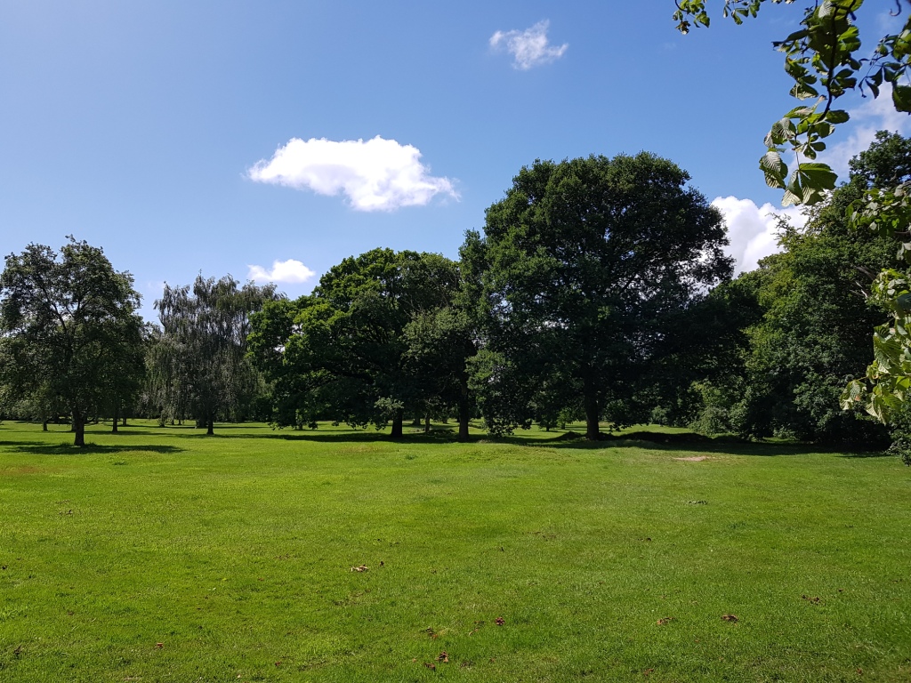 The Ham and Egger Files Pitch & Putt at Wythenshawe Park in Manchester The Ham and Egger Files Pitch & Putt at Wythenshawe Park in Manchester