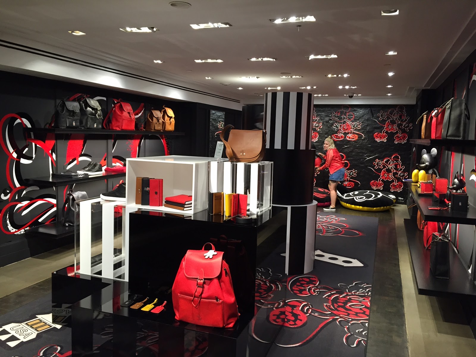 nearest coach retail store